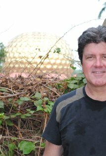 Джеймс Ф. Трусдейл